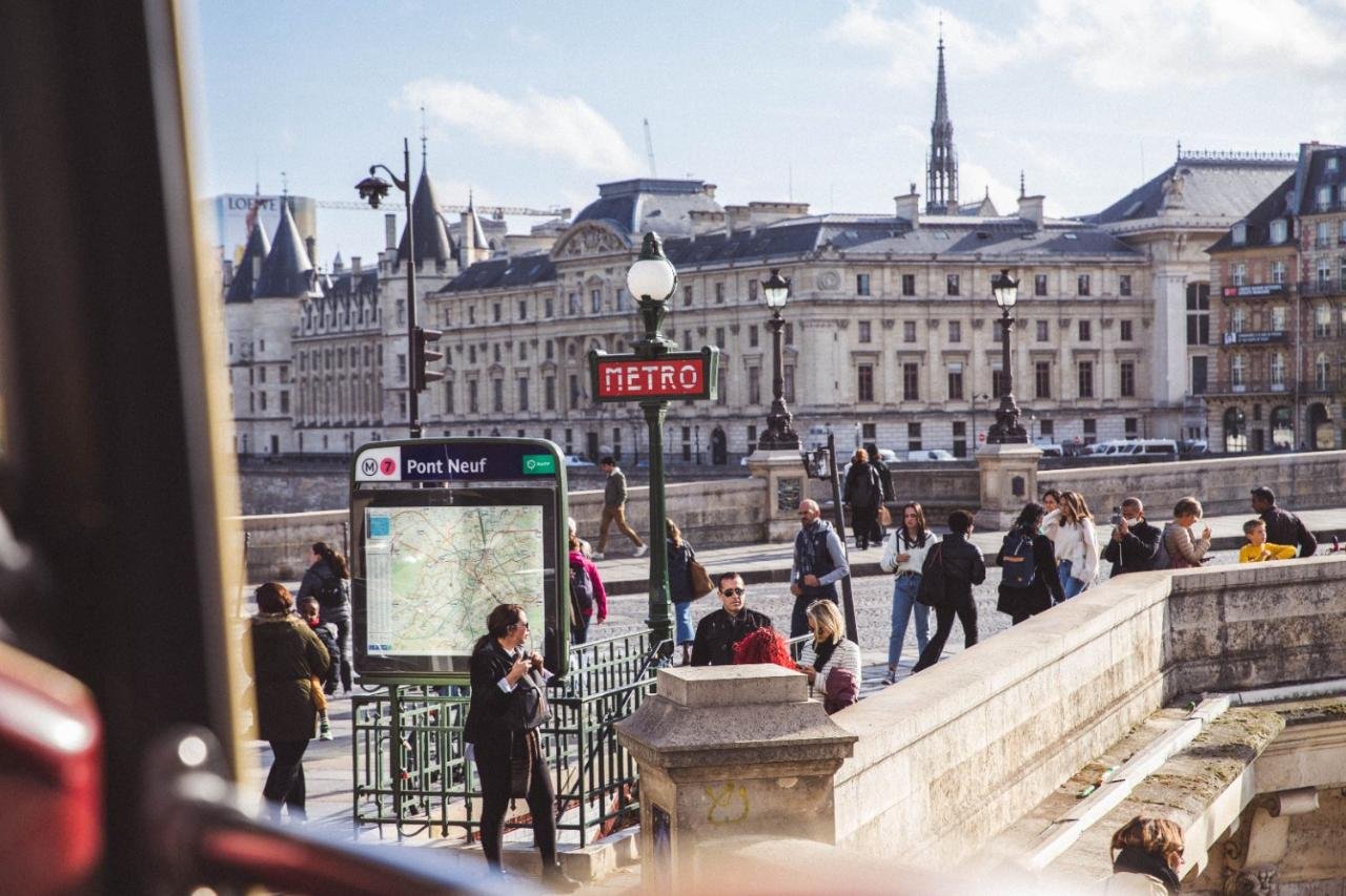 Le Pont Neuf sur la Seine